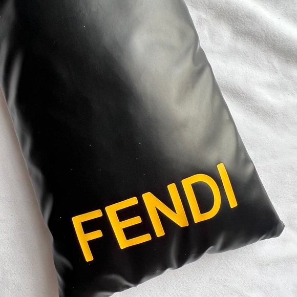 Brand New FENDI soft case sunglasses Eyeglasses cushioned pouch drawstring - Picture 8 of 8